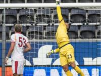 开云体育亚洲官网-国米门将连续扑救，堪称意甲最佳守门员